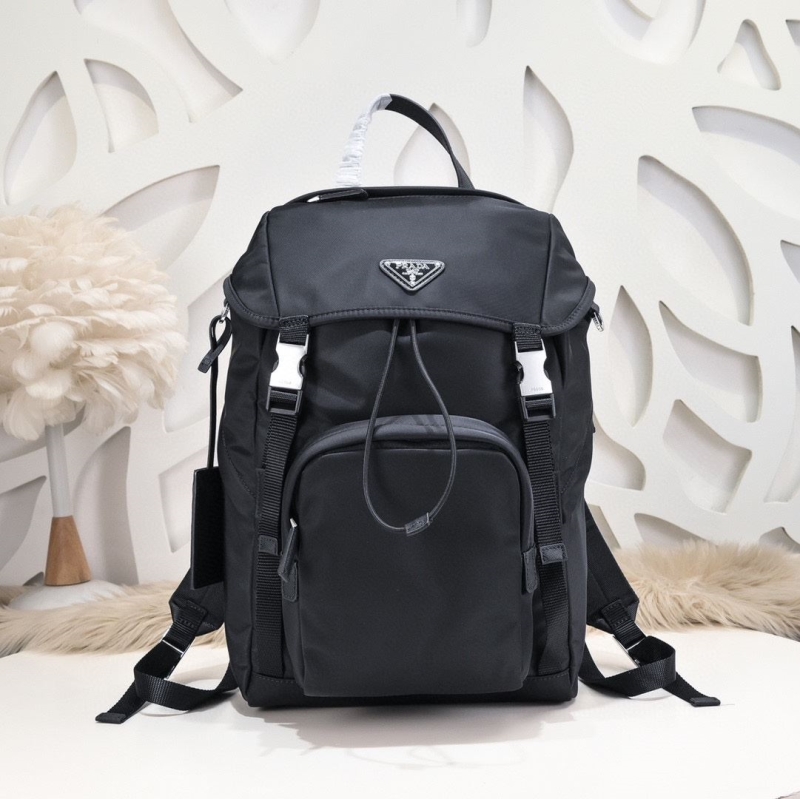 Pra*a backpacks